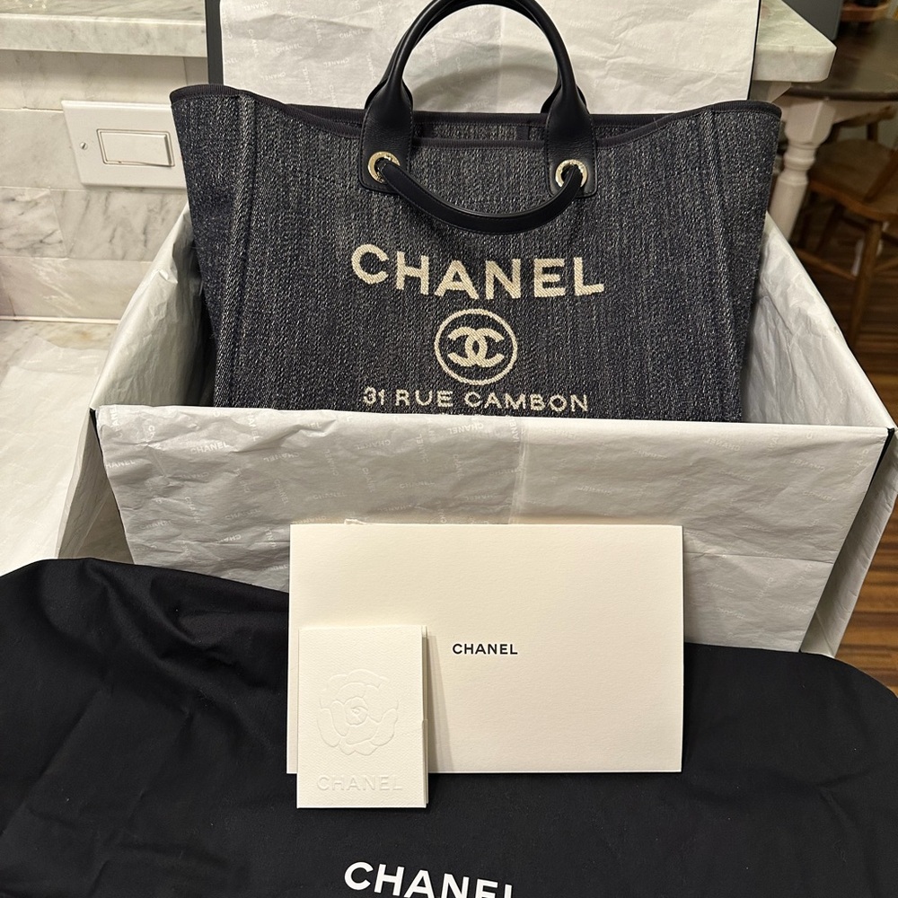 CHANEL Navy Denim Deauville Tote